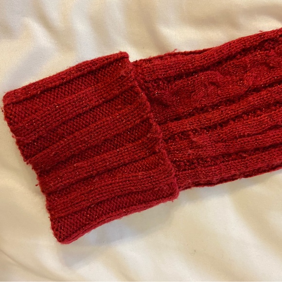 EXPRESS Red Metallic Cable-Knit Sweater. Sz Large - Picture 4 of 5